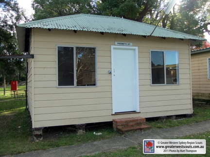 Parramatta Hut - Outside